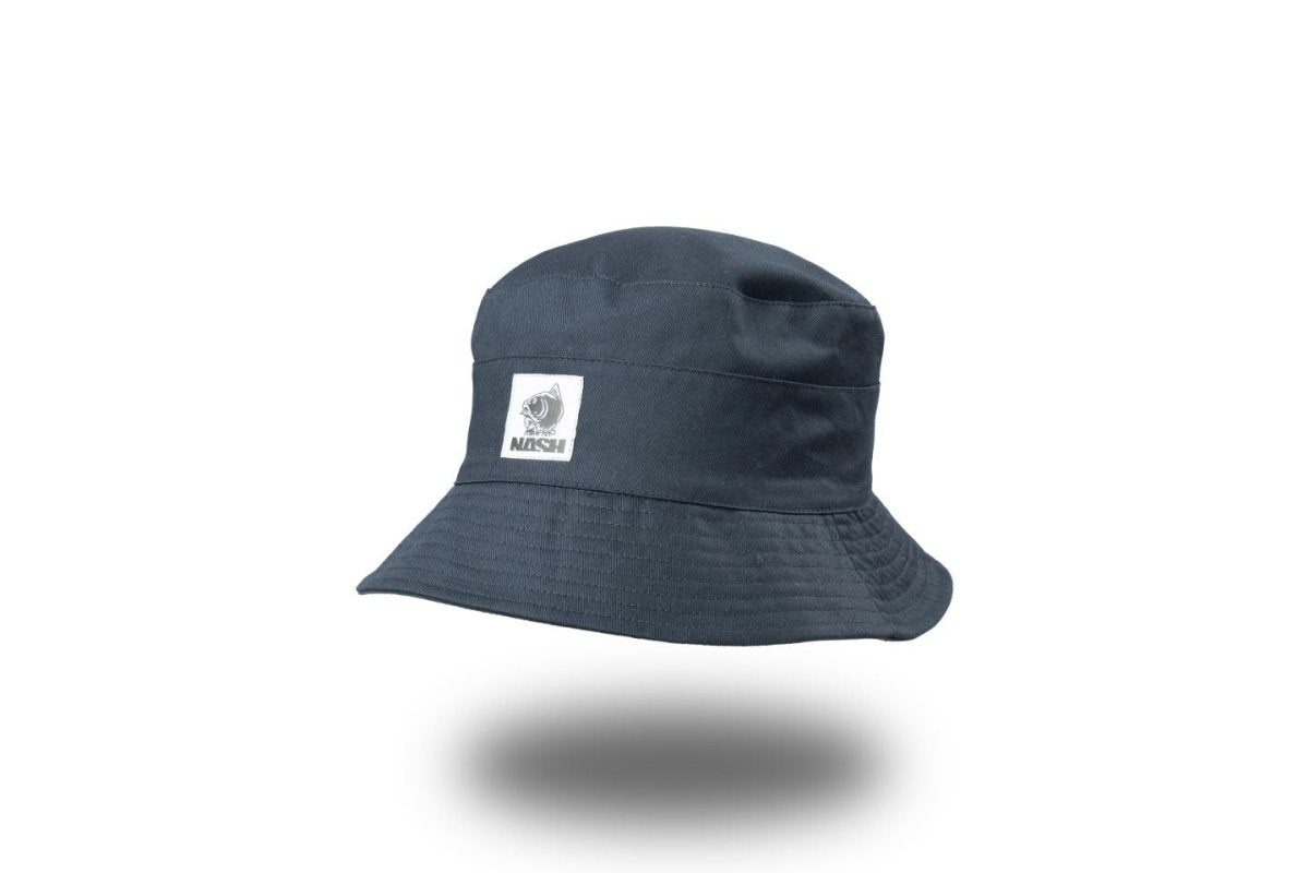 Nash Tackle Make It Happen - Badge Reversible Bucket Hat Black / Green - KarperCentrale